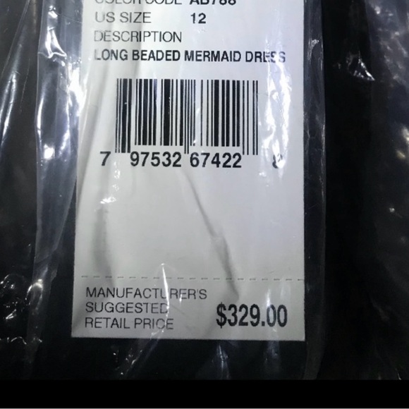 Adrianna Papell beaded sleeveless mermaid long dress - Picture 4 of 10